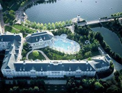 фото отеля Disneys Newport Bay Club Hotel Marne-La-Vallee