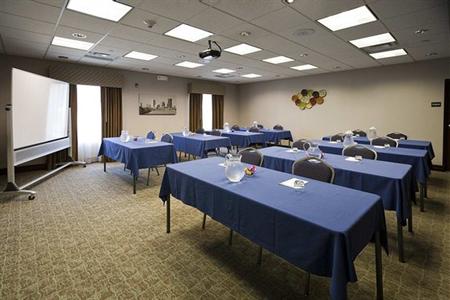 фото отеля Hampton Inn Rochester-Irondequoit