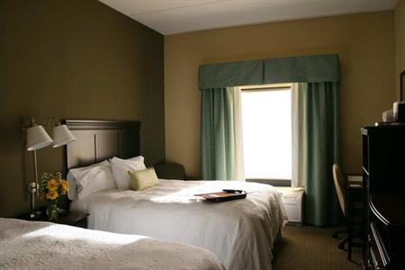 фото отеля Hampton Inn Rochester-Irondequoit