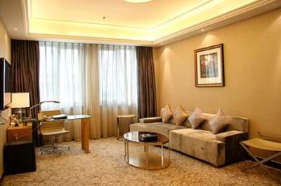 фото отеля All-legend International Hotel