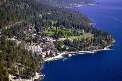 фото отеля Lake Okanagan Resort