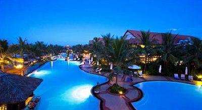 фото отеля Swiss-Belhotel Golden Sand Resort & Spa