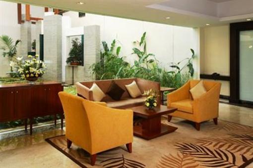 фото отеля Ellaa Hotels