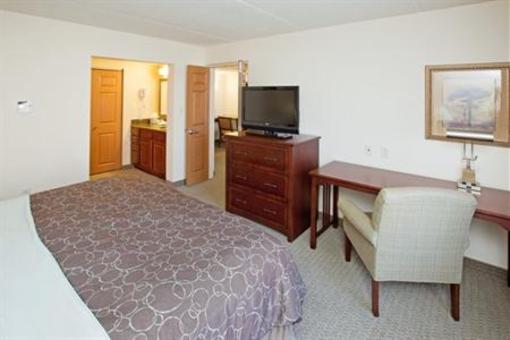 фото отеля Staybridge Suites Downtown Indianapolis