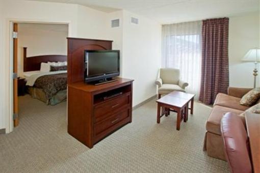 фото отеля Staybridge Suites Downtown Indianapolis