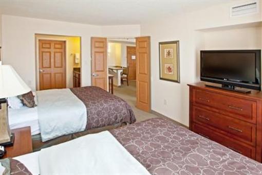 фото отеля Staybridge Suites Downtown Indianapolis