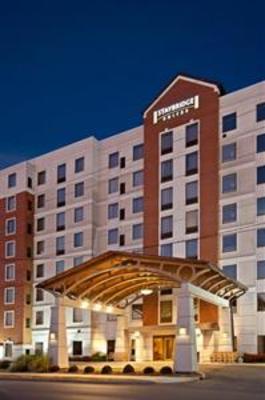 фото отеля Staybridge Suites Downtown Indianapolis