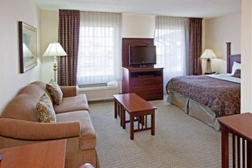 фото отеля Staybridge Suites Downtown Indianapolis