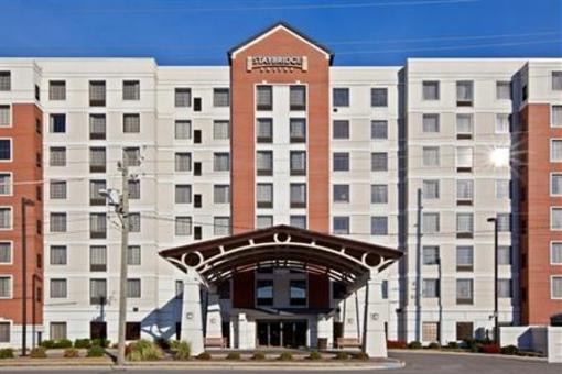 фото отеля Staybridge Suites Downtown Indianapolis