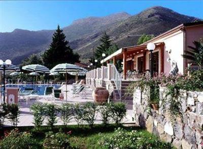 фото отеля Hotel La Tana Maratea