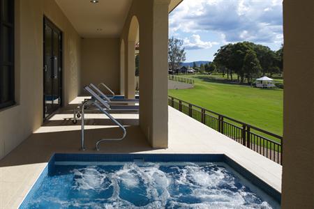 фото отеля Chateau Elan at The Vintage Resort Rothbury (Australia)
