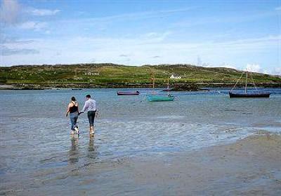 фото отеля Inishbofin House Hotel & Marine Spa