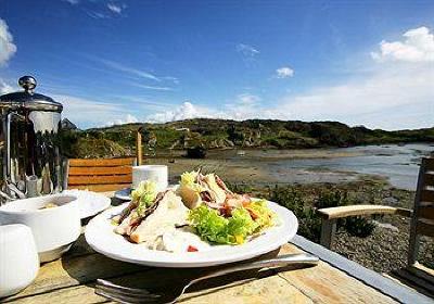 фото отеля Inishbofin House Hotel & Marine Spa