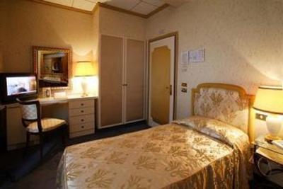 фото отеля Grand Hotel Croce Di Malta Montecatini Terme