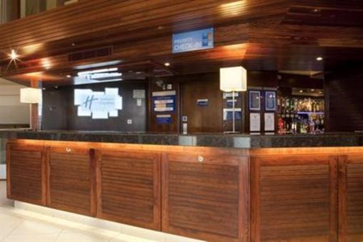 фото отеля Holiday Inn Express - Edinburgh City Centre