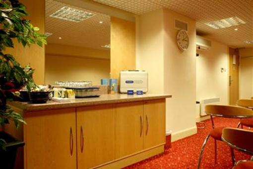 фото отеля Holiday Inn Express - Edinburgh City Centre