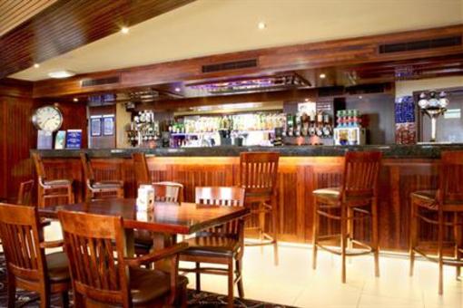 фото отеля Holiday Inn Express - Edinburgh City Centre