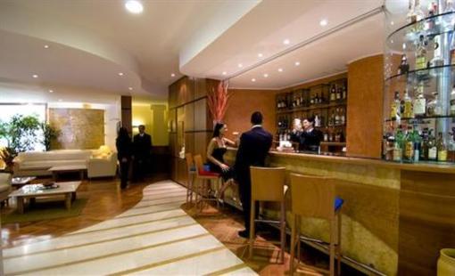 фото отеля Holiday Inn Cagliari