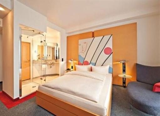 фото отеля Tryp Dusseldorf Airport