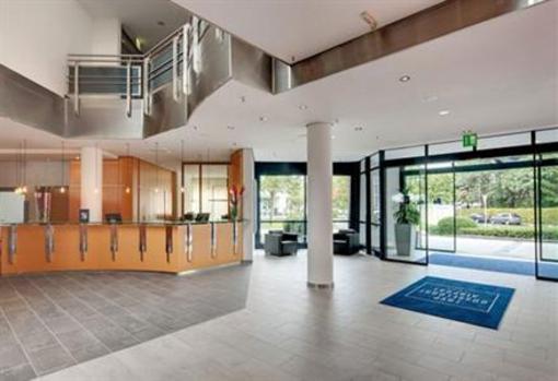 фото отеля Tryp Dusseldorf Airport