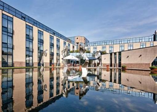 фото отеля Tryp Dusseldorf Airport
