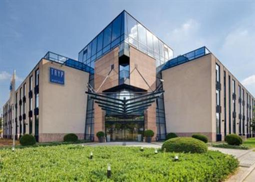 фото отеля Tryp Dusseldorf Airport
