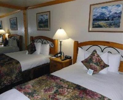 фото отеля BEST WESTERN Plus Timber Cove Lodge