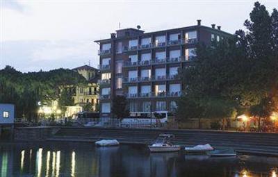 фото отеля Hotel Lido Passignano sul Trasimeno