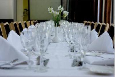 фото отеля Inter Hotel Le Lion D'Or Saint-Brice-en-Cogles