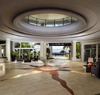 фото отеля Isla Mujeres Palace Resort