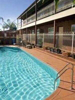 фото отеля Quality Inn Railway Kalgoorlie