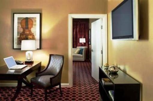 фото отеля Hotel Monaco Chicago - a Kimpton Hotel