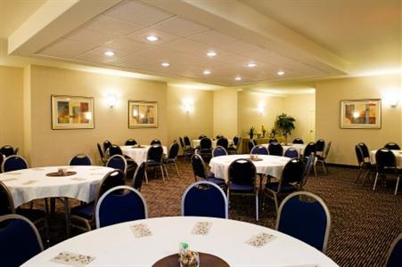 фото отеля Holiday Inn Express Regina South