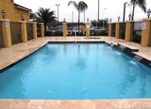 фото отеля La Quinta Inn & Suites Houston Bush Intl Airport East