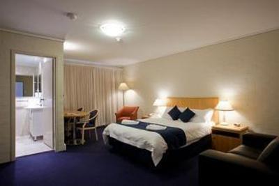 фото отеля All Seasons Canberra Narrabundah