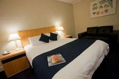 фото отеля All Seasons Canberra Narrabundah