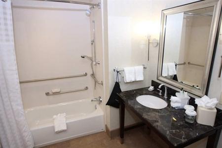 фото отеля Embassy Suites Savannah Airport