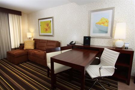 фото отеля Embassy Suites Savannah Airport