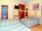 фото отеля Hostal Plaza D'ort