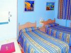 фото отеля Hostal Plaza D'ort