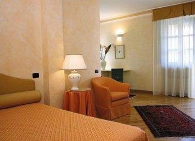 фото отеля Hotel Castiglione Tinella