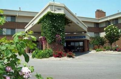фото отеля Lincoln Heights Hotel - Lincoln Airport