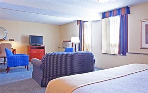 фото отеля Holiday Inn Chicago Elk Grove