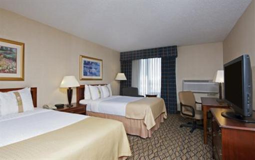 фото отеля Holiday Inn Chicago Elk Grove