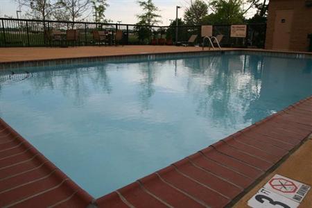 фото отеля Hampton Inn Knoxville-West At Cedar Bluff