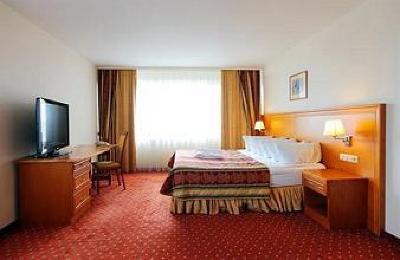 фото отеля Crowne Plaza Vilnius