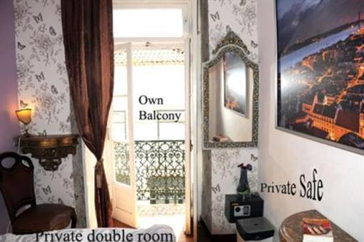 фото отеля Alfama Patio Hostel
