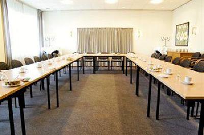фото отеля Golden Tulip Oosterhout Hotel