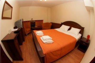 фото отеля Hostel na Rizhskom