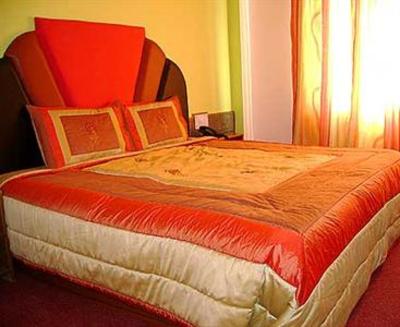 фото отеля Chichoga Holiday Inn